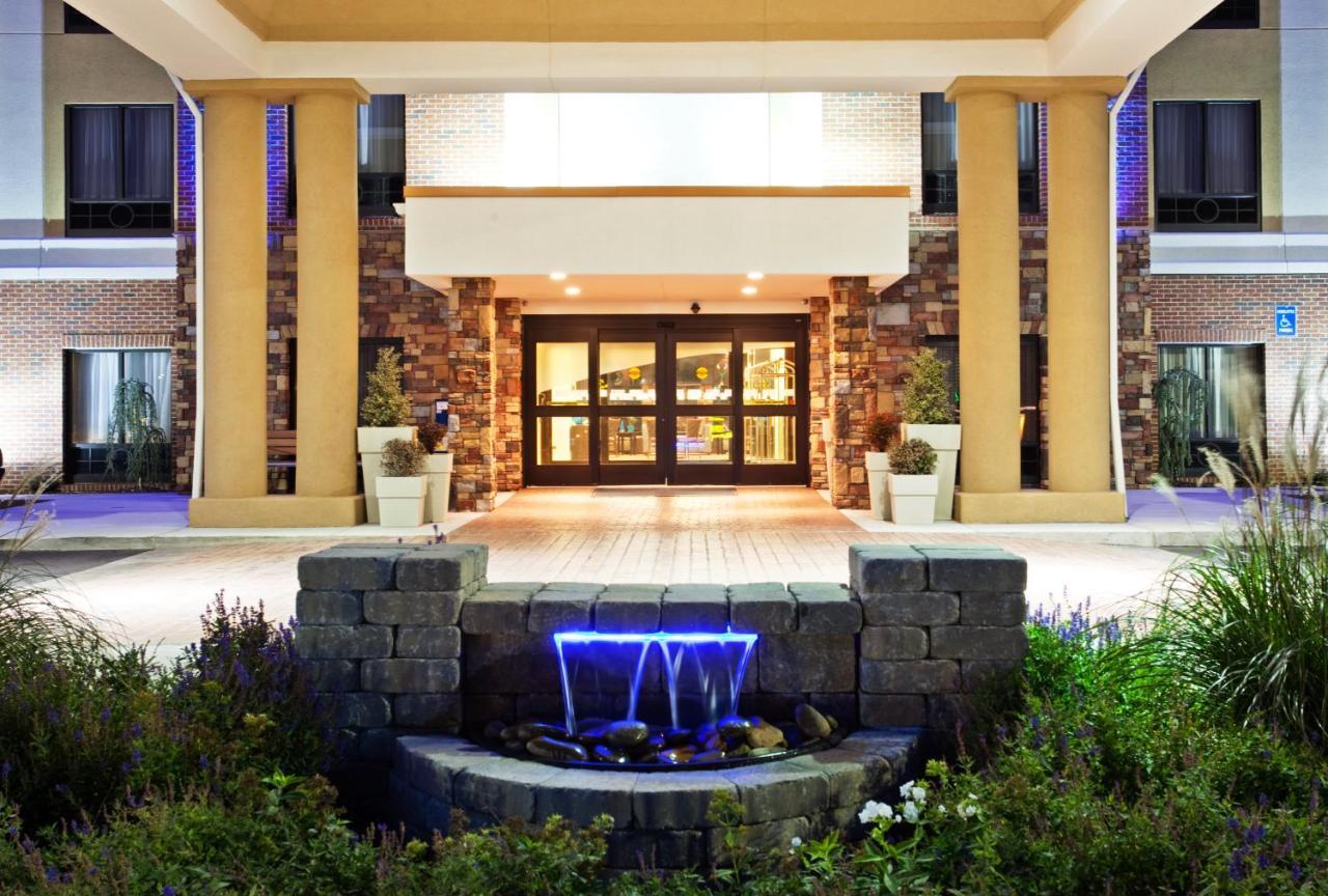 Holiday Inn Express Johnson City By Ihg Exteriör bild