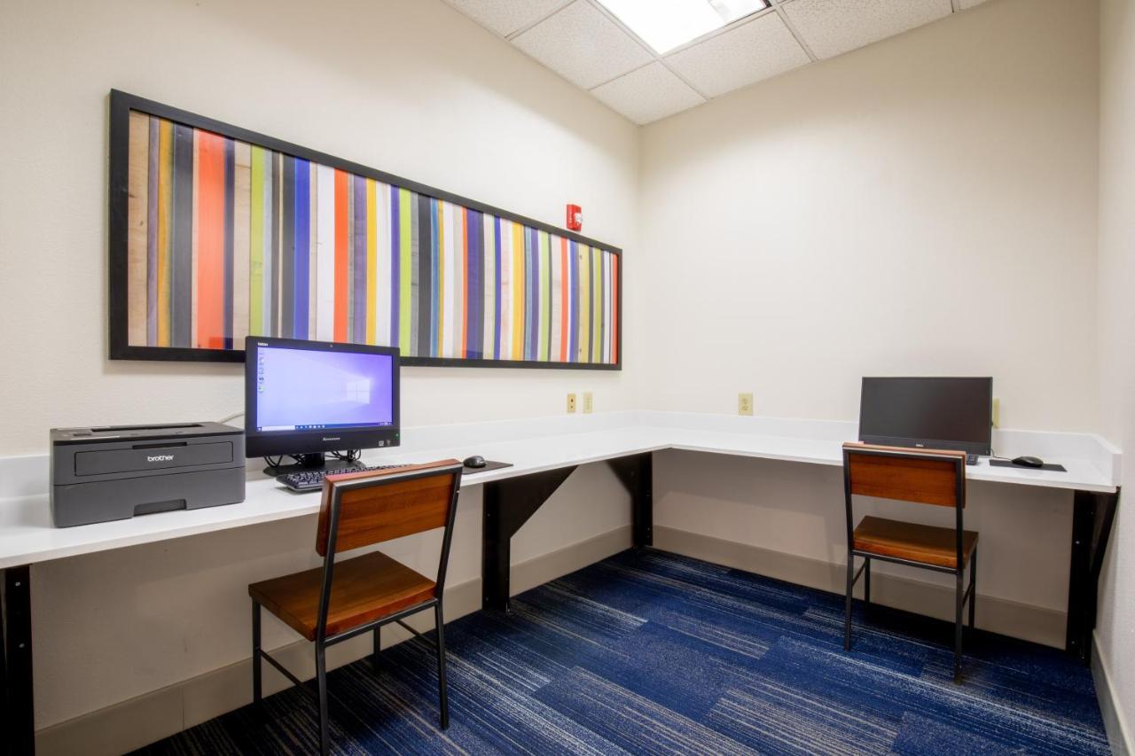 Holiday Inn Express Johnson City By Ihg Exteriör bild